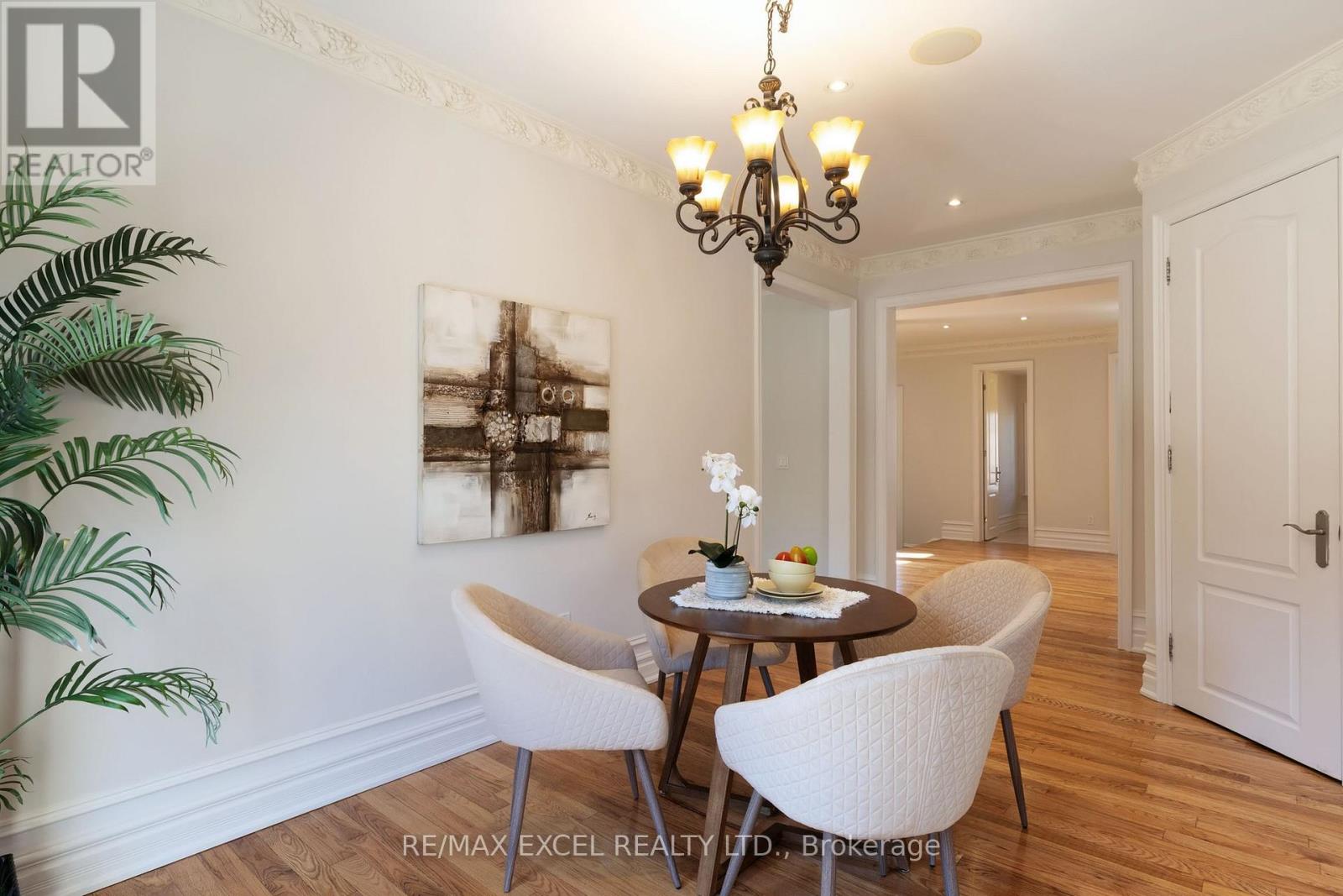 25 OAK AVENUE - 20