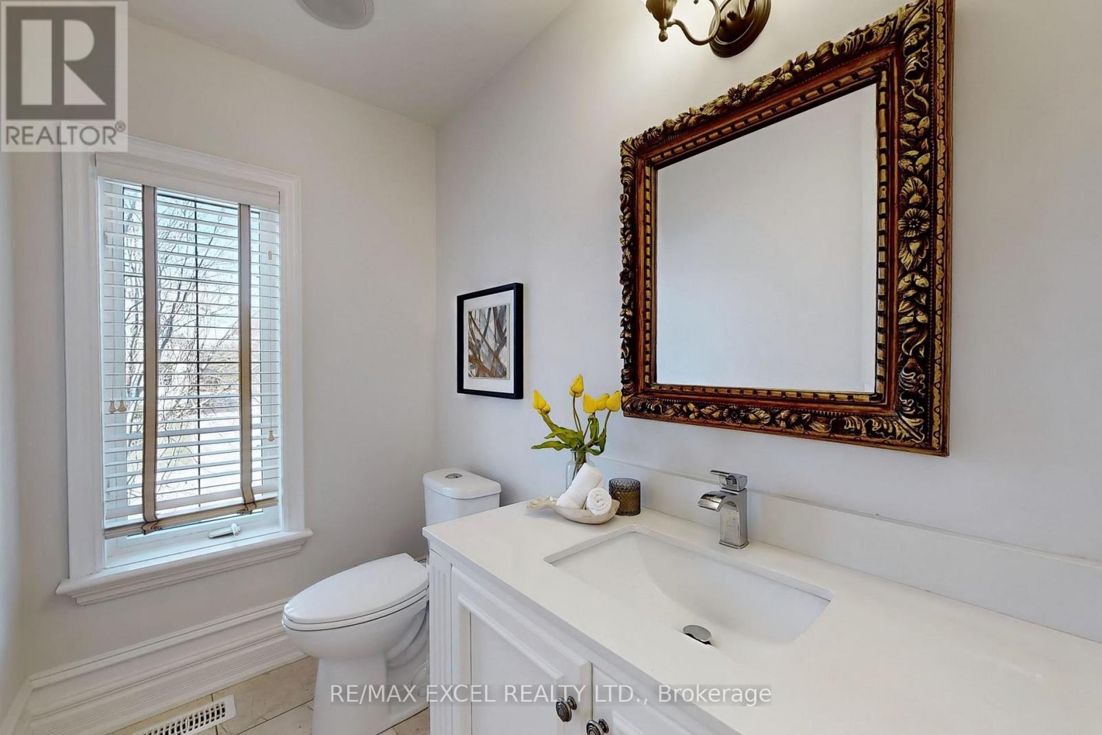 25 OAK AVENUE - 22