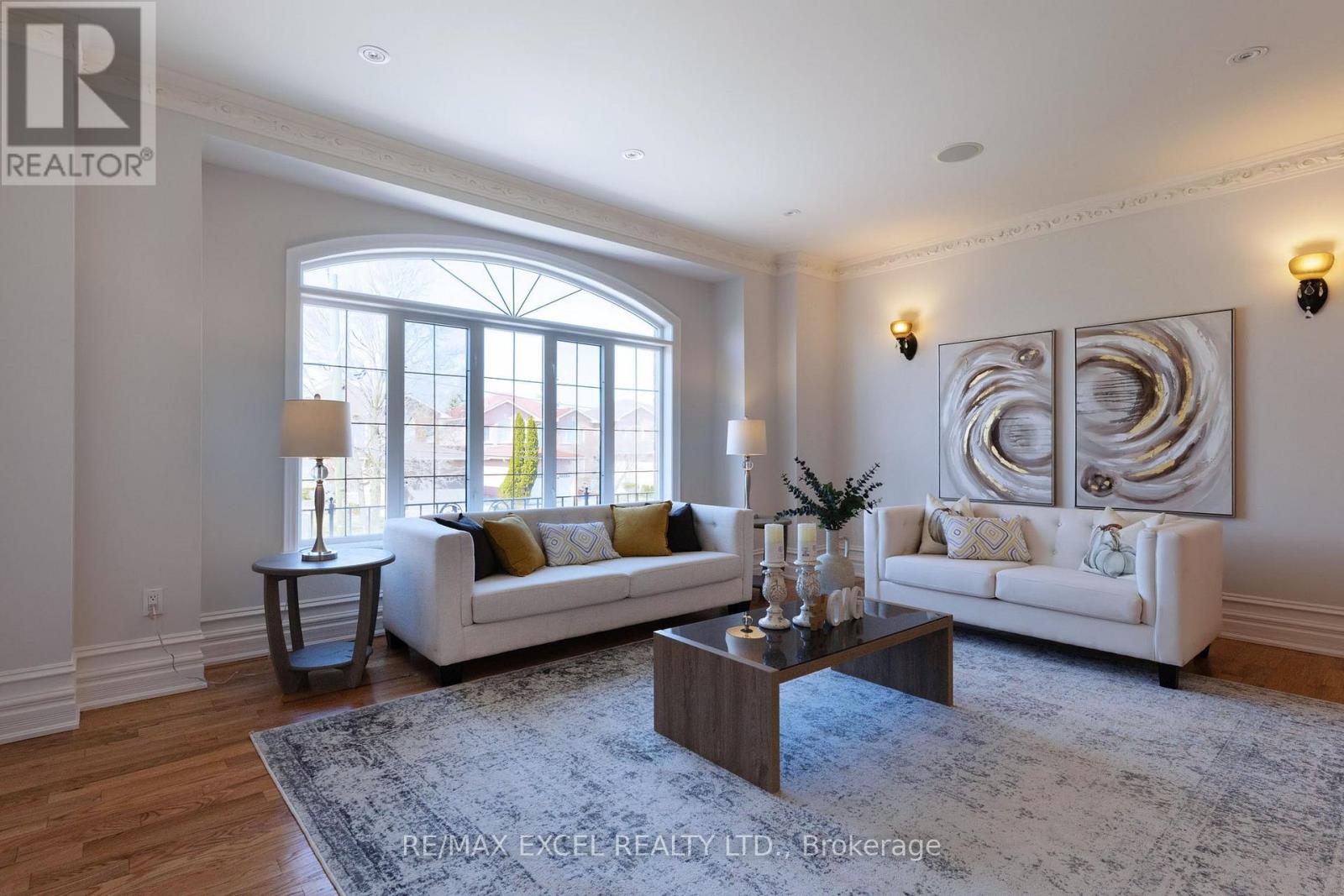 25 OAK AVENUE - 4