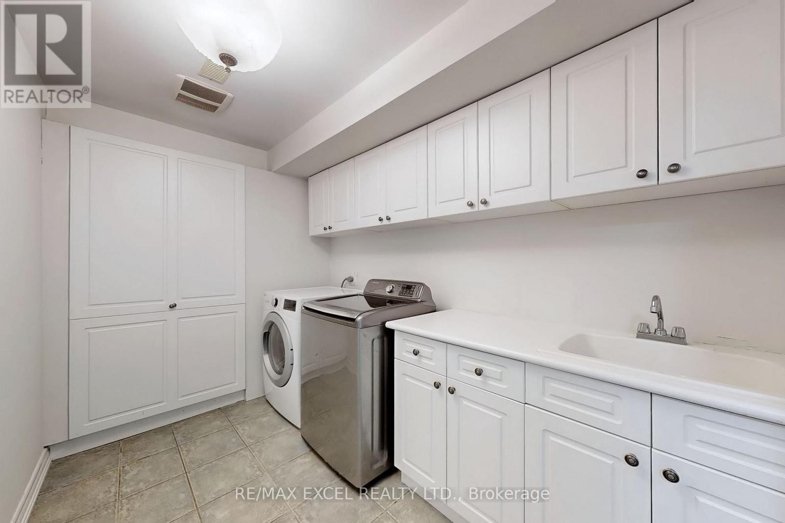 25 OAK AVENUE - 47