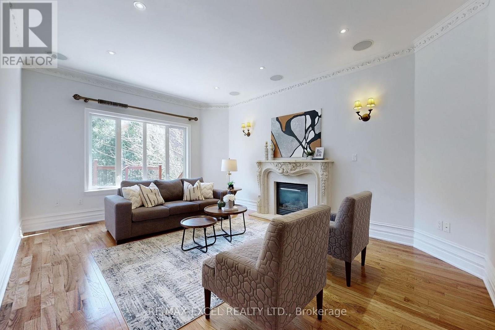 25 OAK AVENUE - 9
