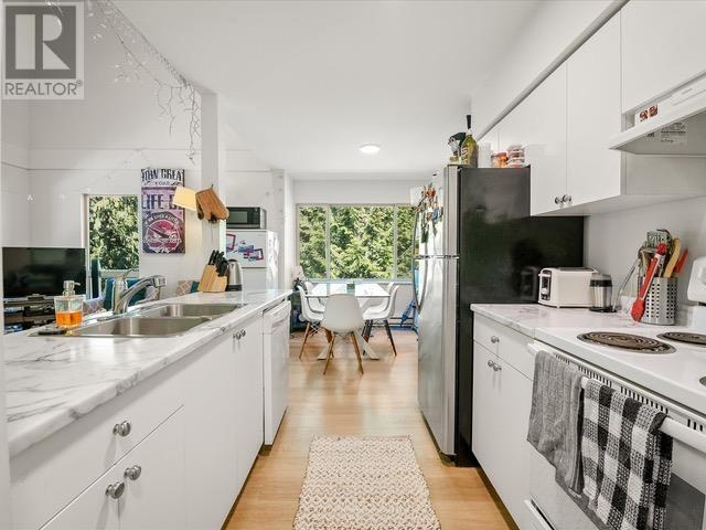 26 2201 EVA LAKE ROAD, Whistler