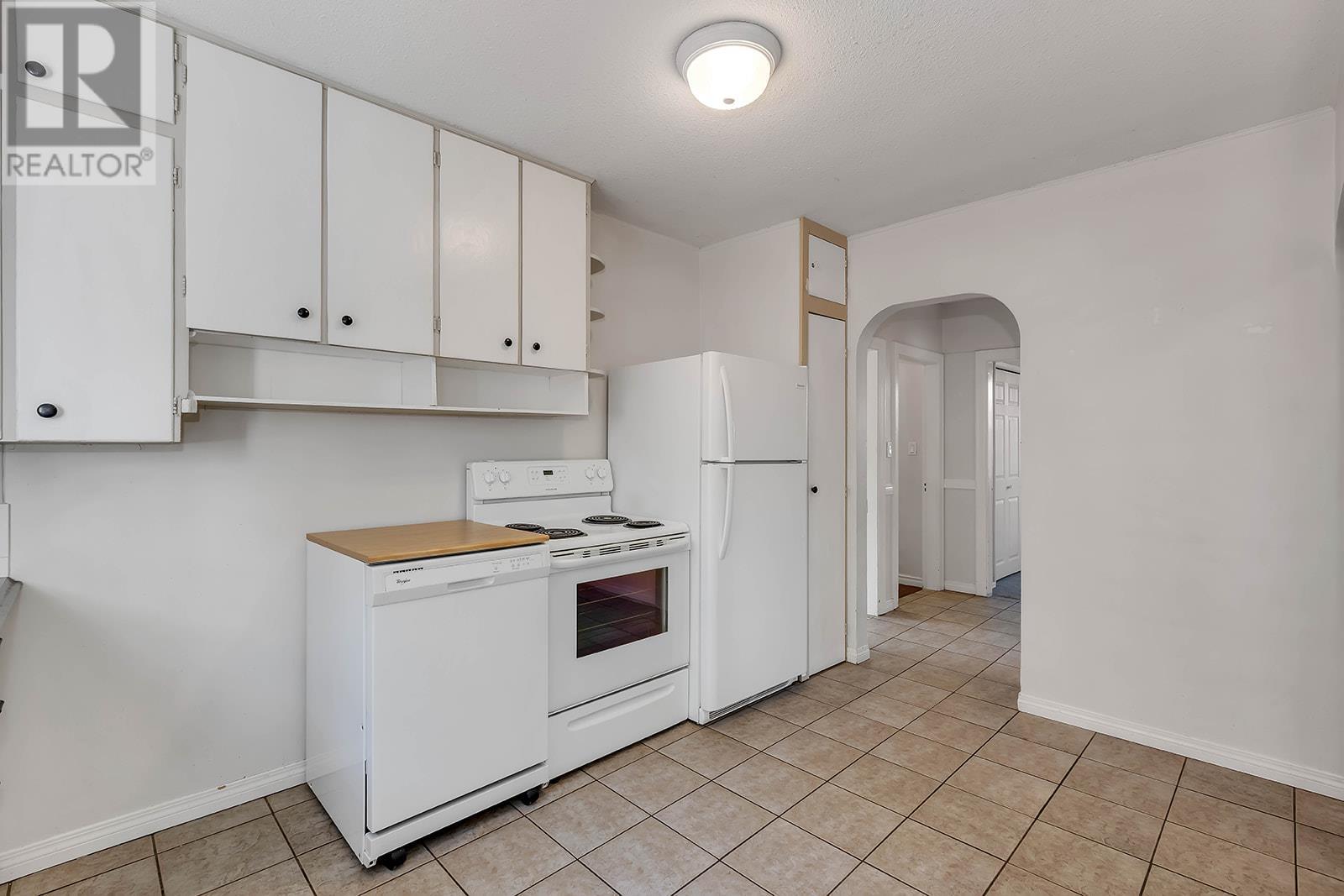 550 Patterson Avenue, Kelowna