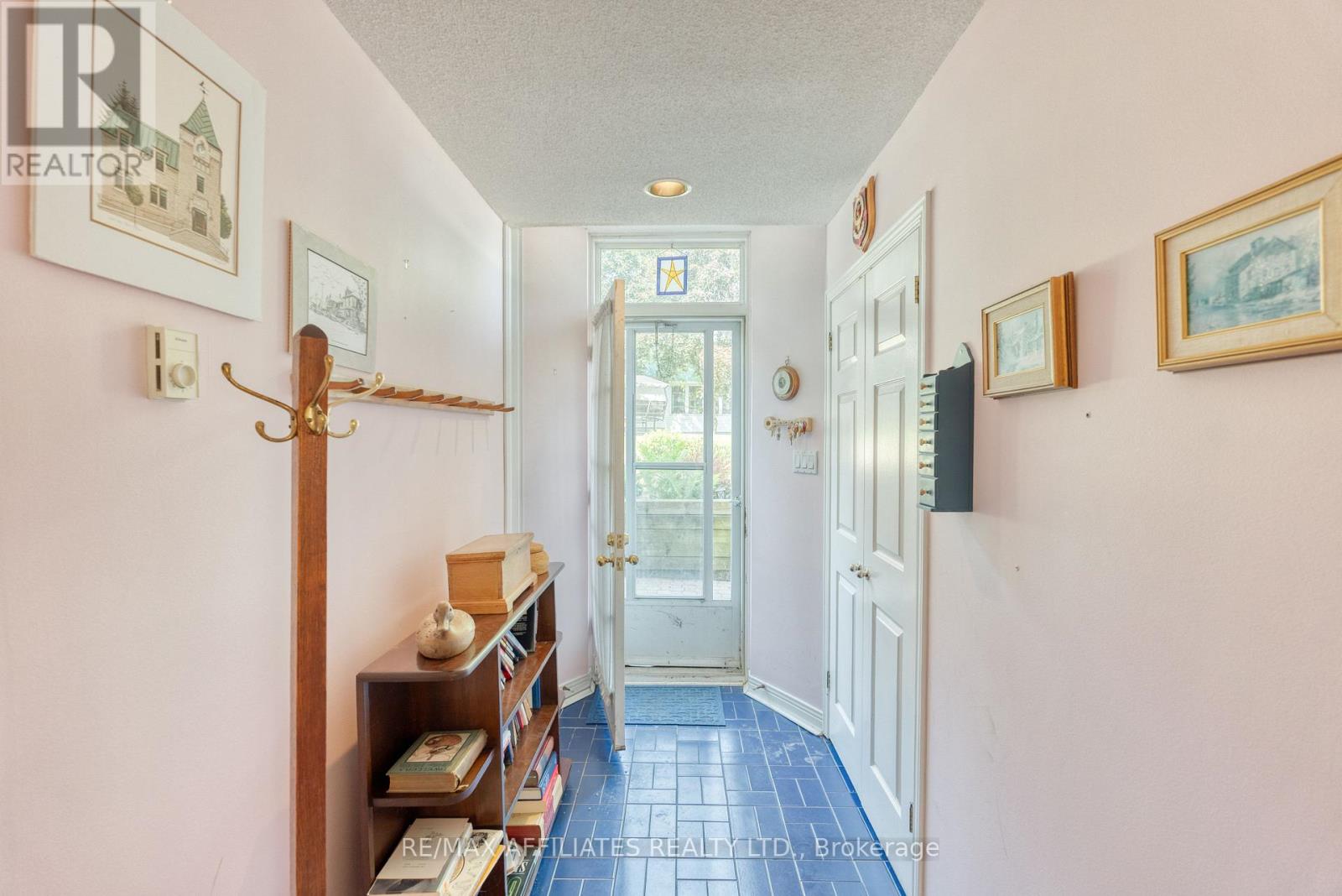 Photo 11 of 1 19 Main Street, Westport ON