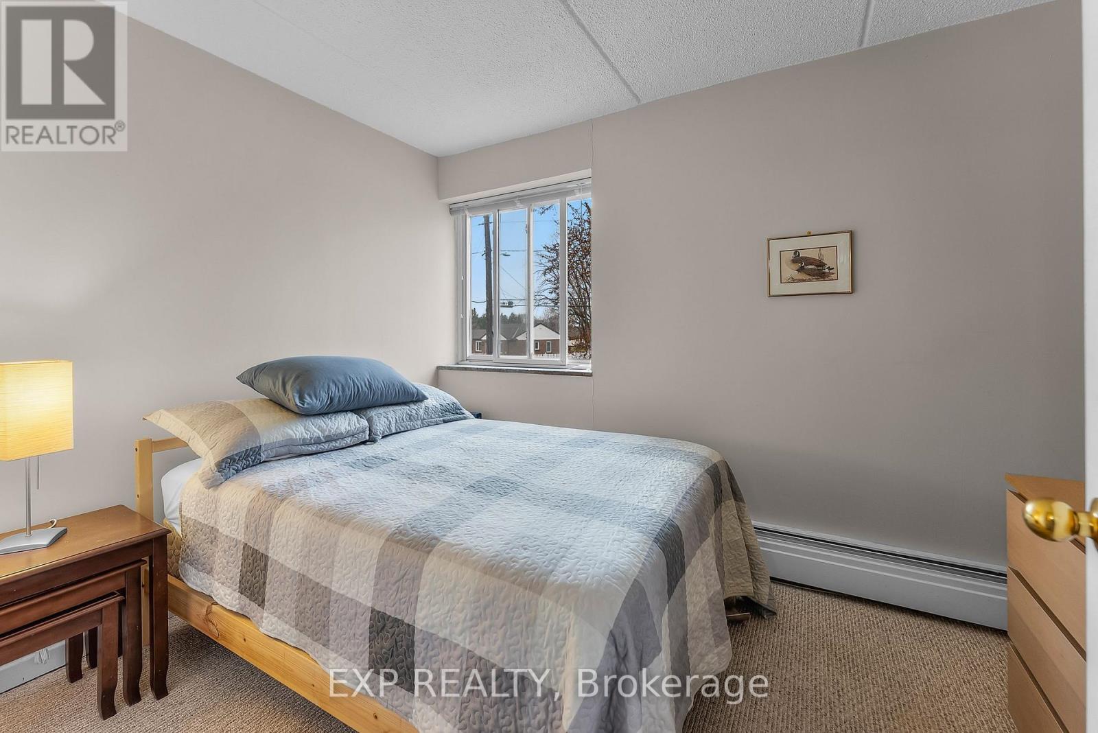 Photo 16 of 222 196 Scott Street, St Catharines ON
