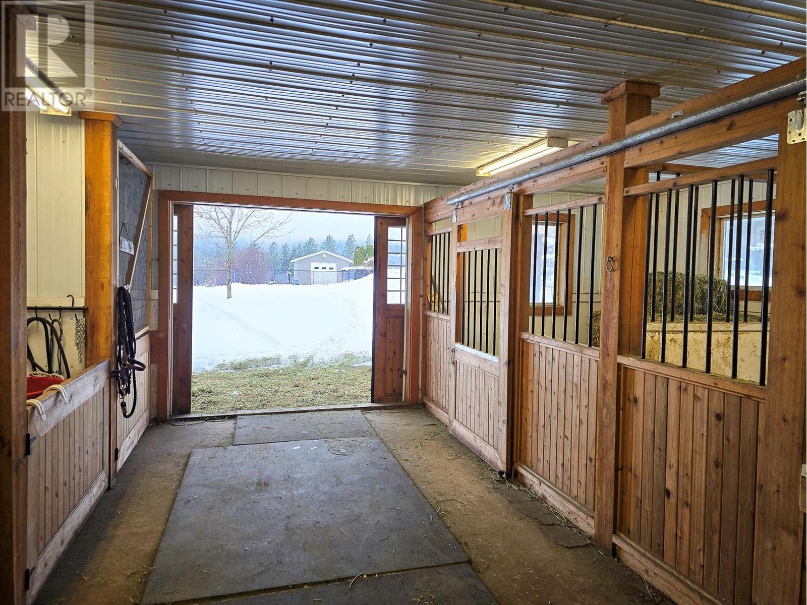 3888 Salmon River Road, Falkland