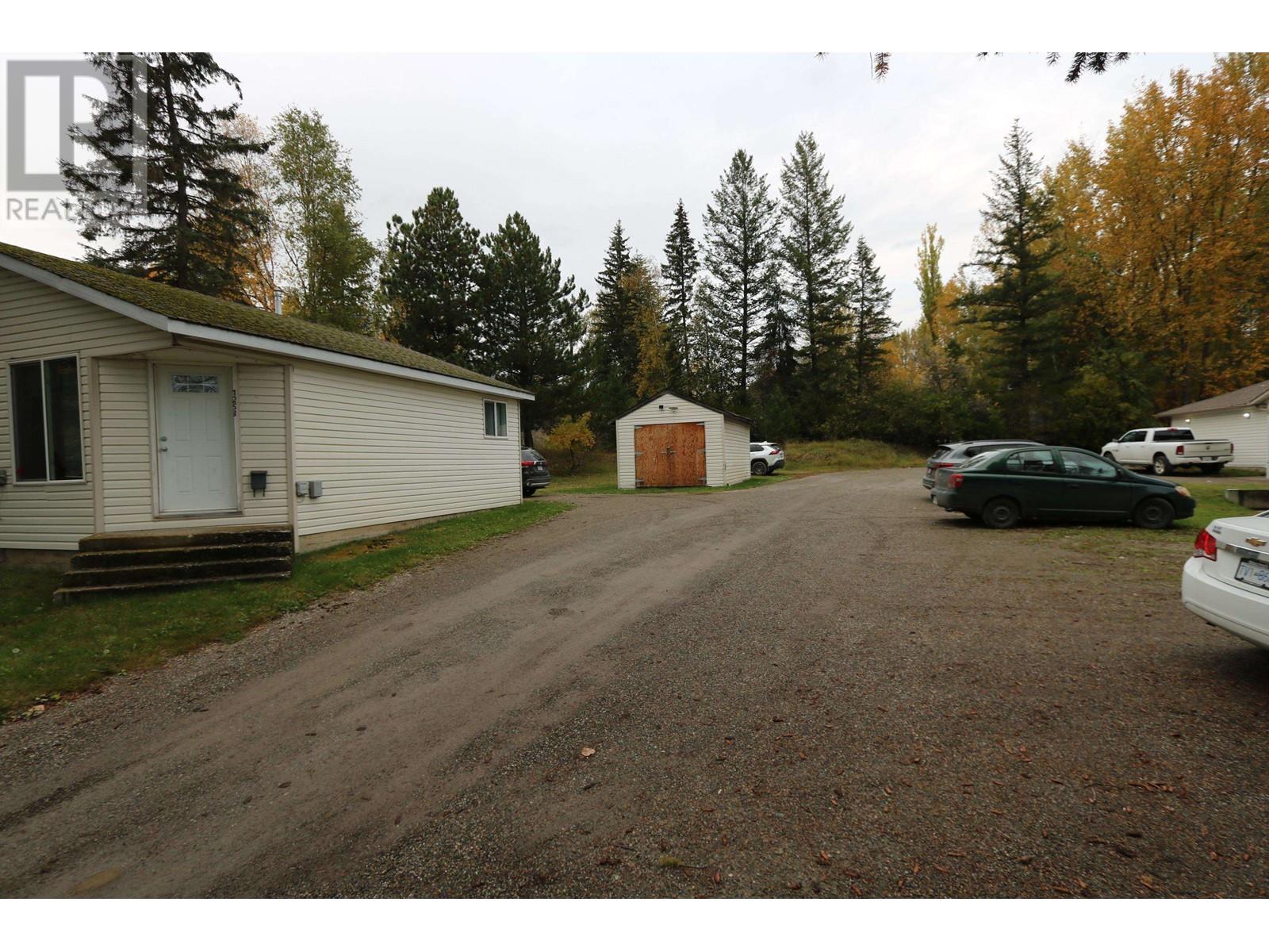 1245 ABBOTT DRIVE - 31