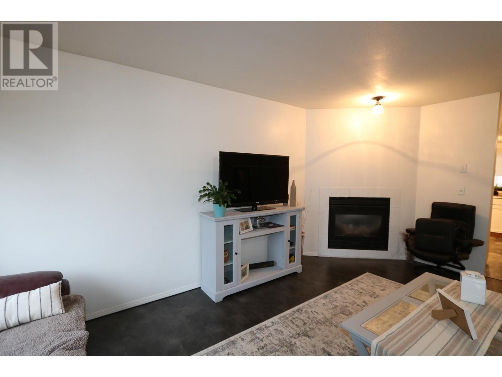 1245 ABBOTT DRIVE - 20