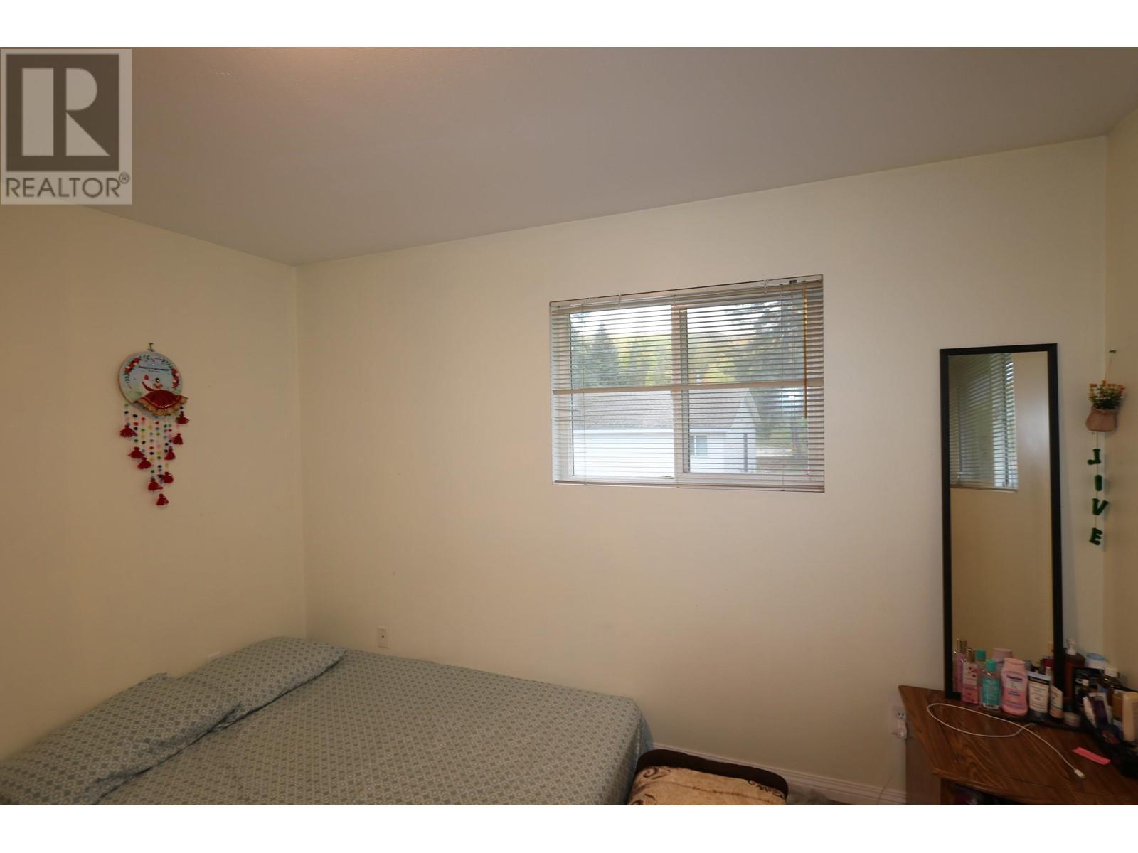 1245 ABBOTT DRIVE - 26