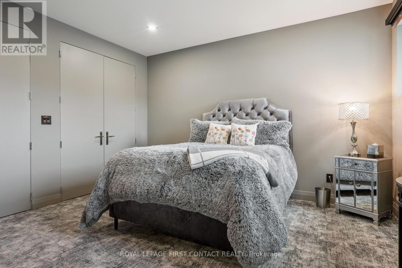 Photo 34 of 2761 Lockhart Road, Innisfil ON