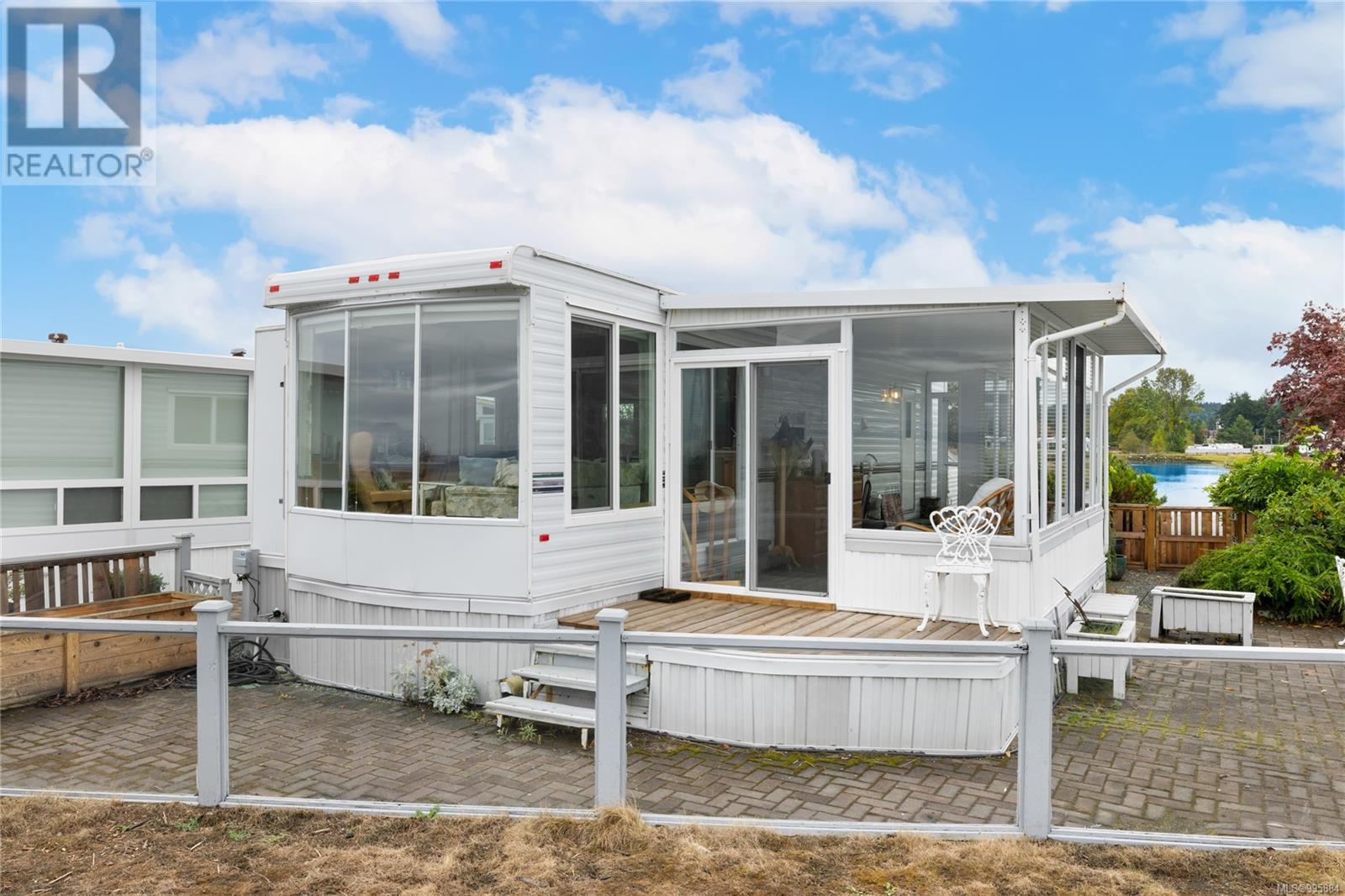 344D 200 Corfield St N, Parksville real estate listing 995884