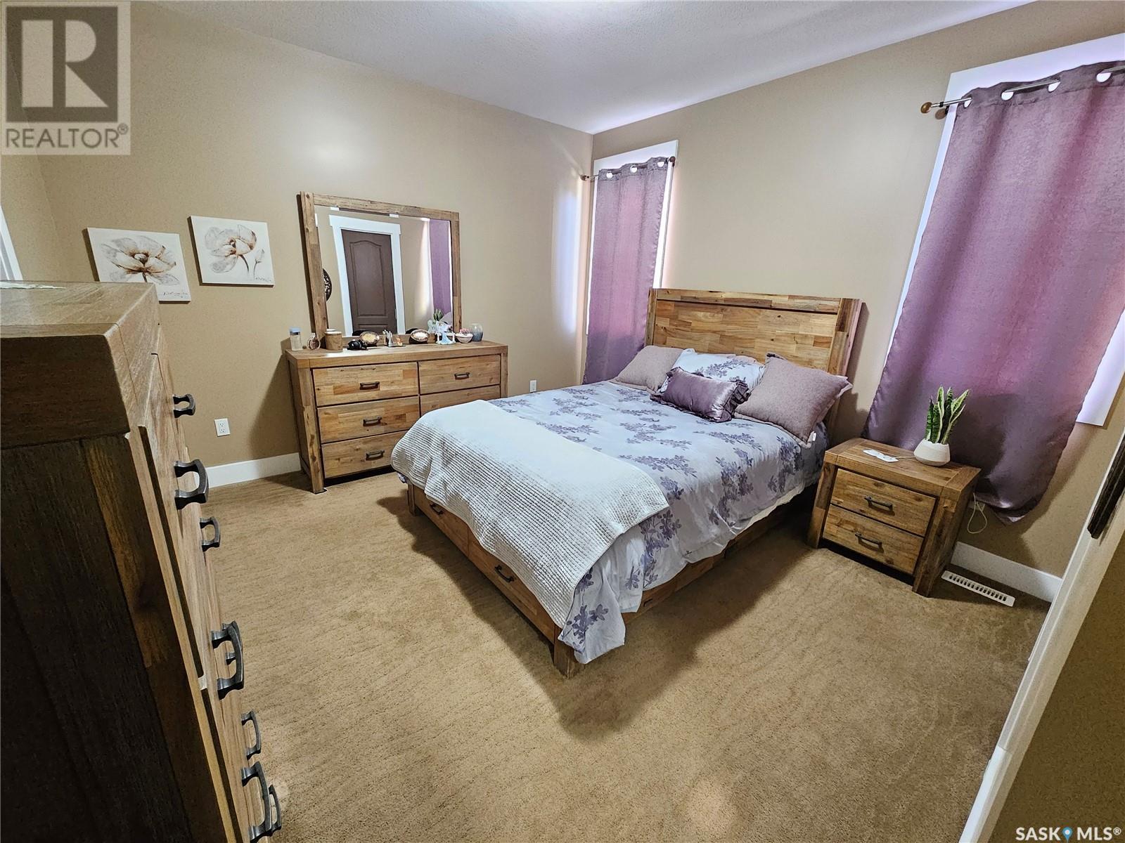 Photo 12 of 21 Arlington Avenue, Moose Jaw SK