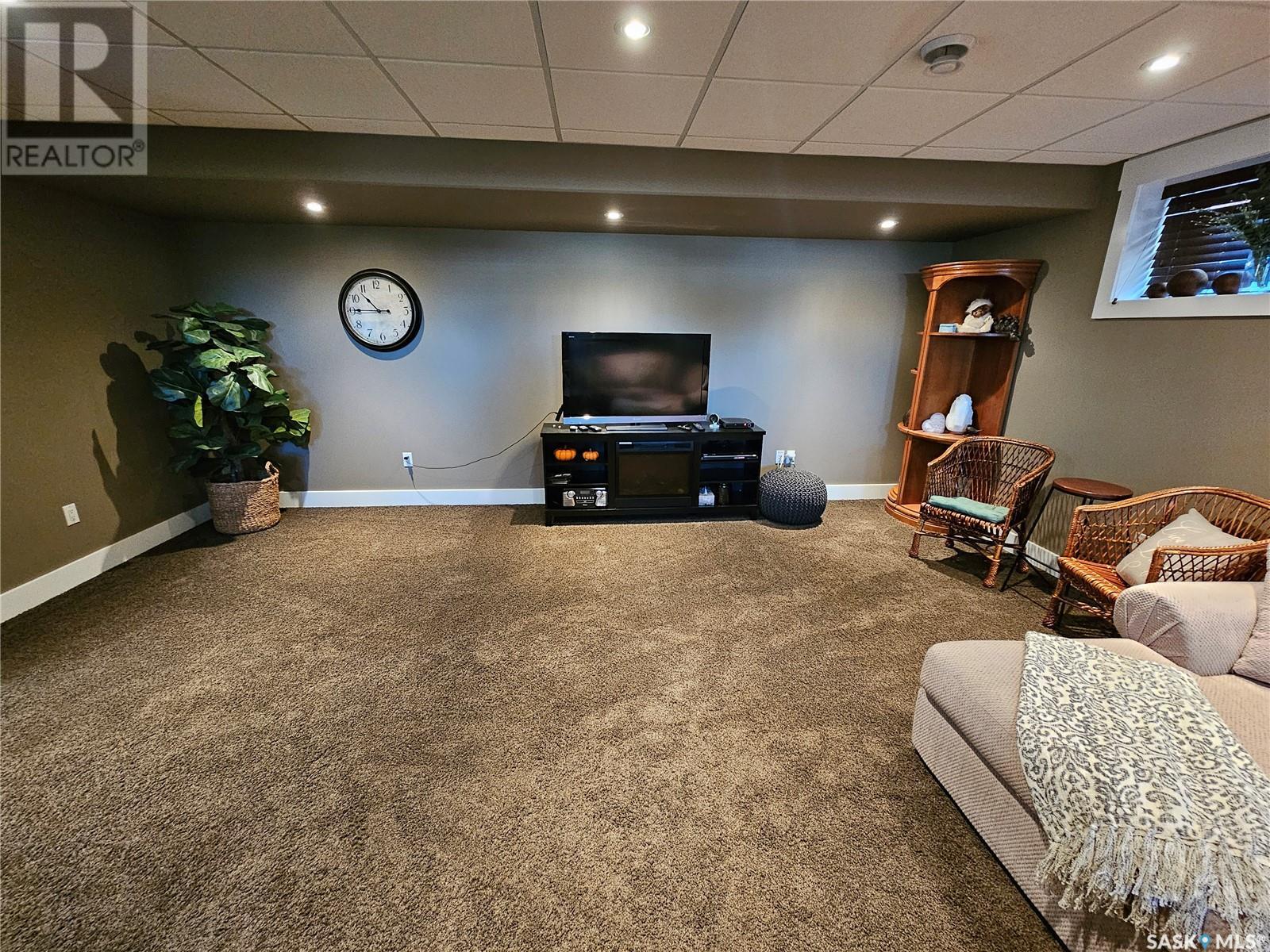 Photo 21 of 21 Arlington Avenue, Moose Jaw SK
