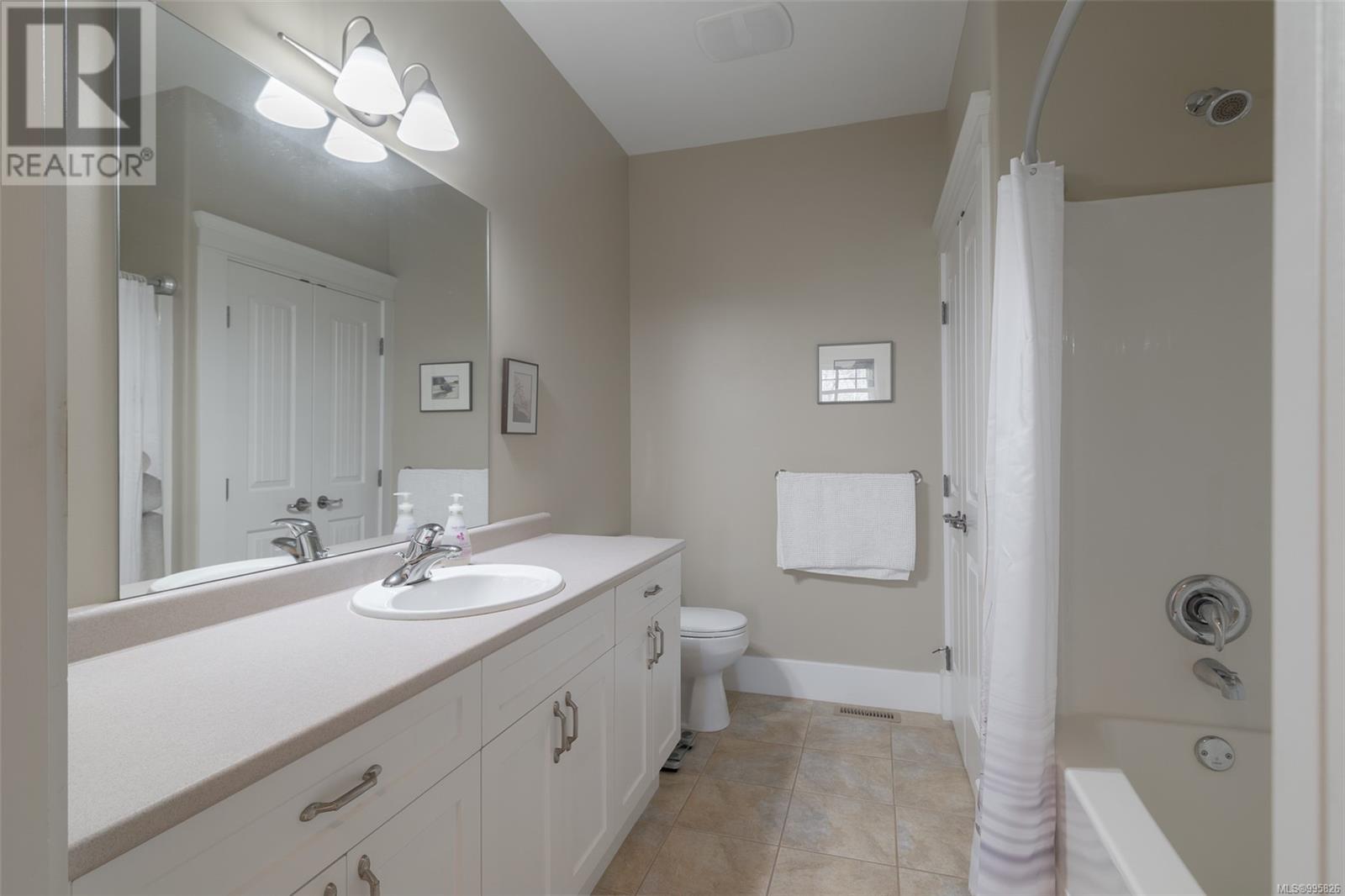 13 3500 McKnight St, Port Alberni