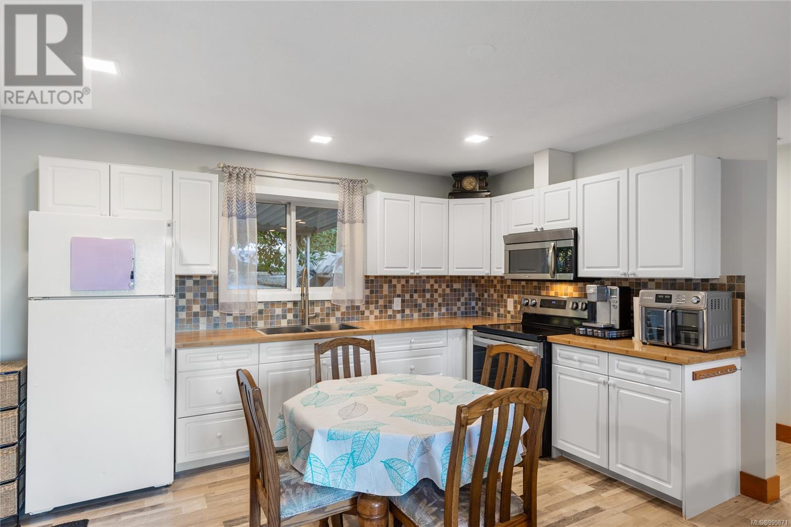57 Lake Heights Pl, Nanaimo