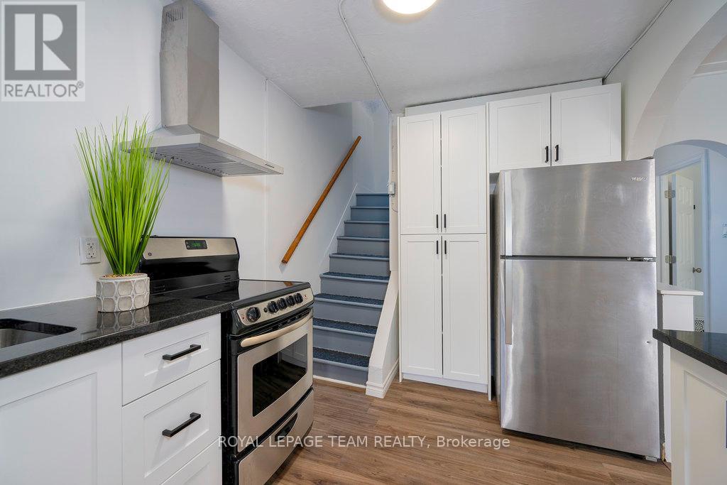 Photo 25 of 1028 Gladstone Avenue, Ottawa ON