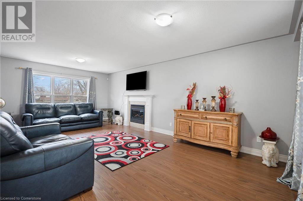 Photo 6 of 3960 Village Creek Drive, Fort Erie ON
