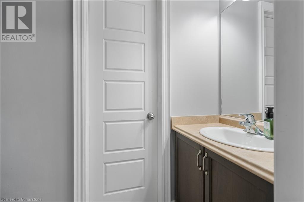 Photo 14 of 3960 Village Creek Drive, Fort Erie ON