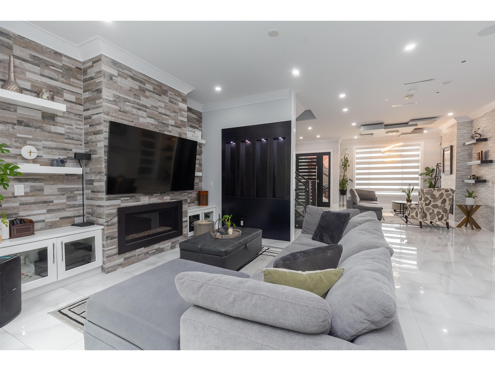 Photo 8 of 6191 138 Street, Surrey BC