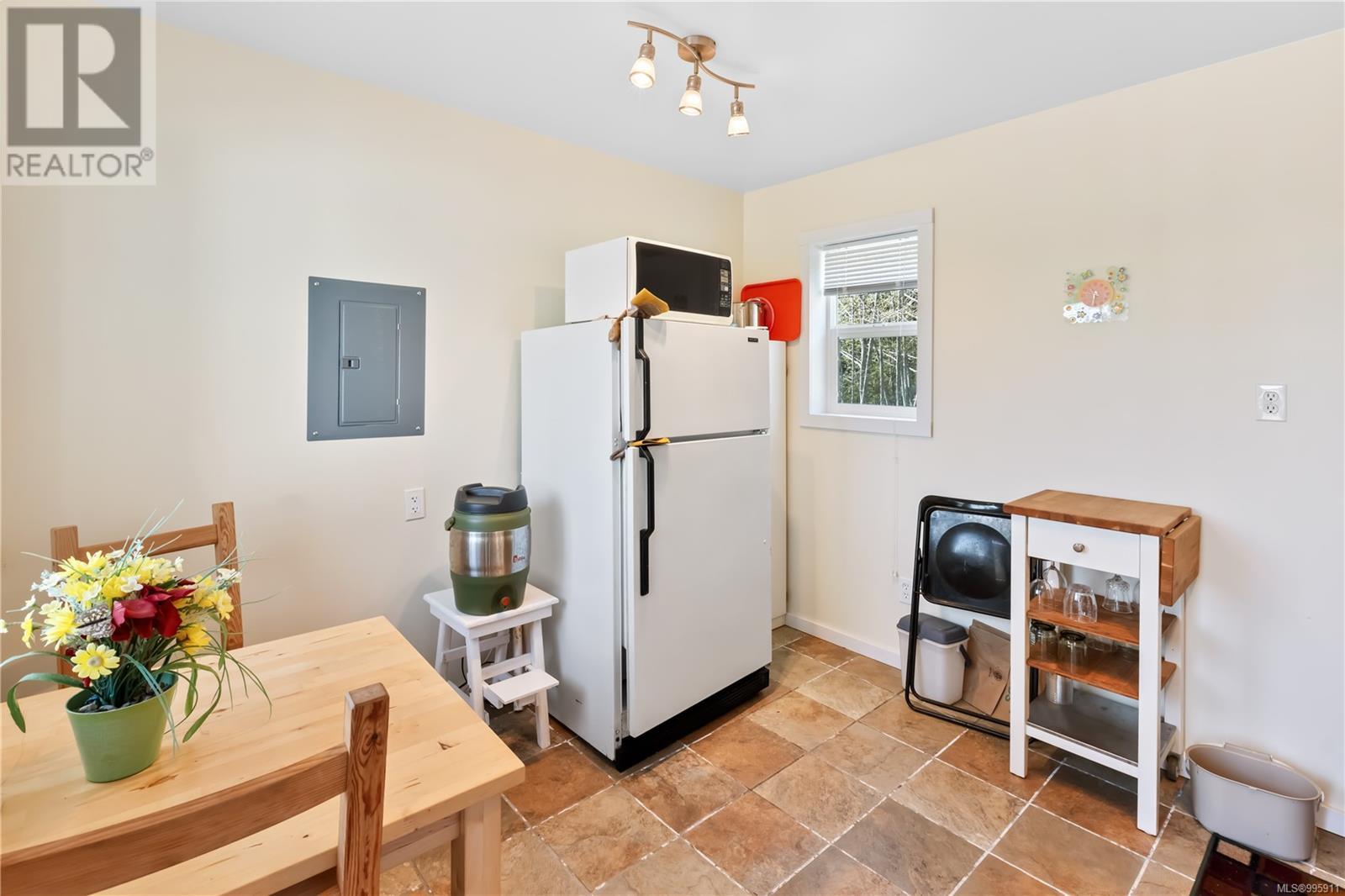 1181 Seventh Ave - 9