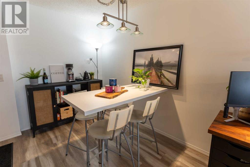 Single Family House for Sale in   Country Village Bay NE Country Hills Village Calgary 