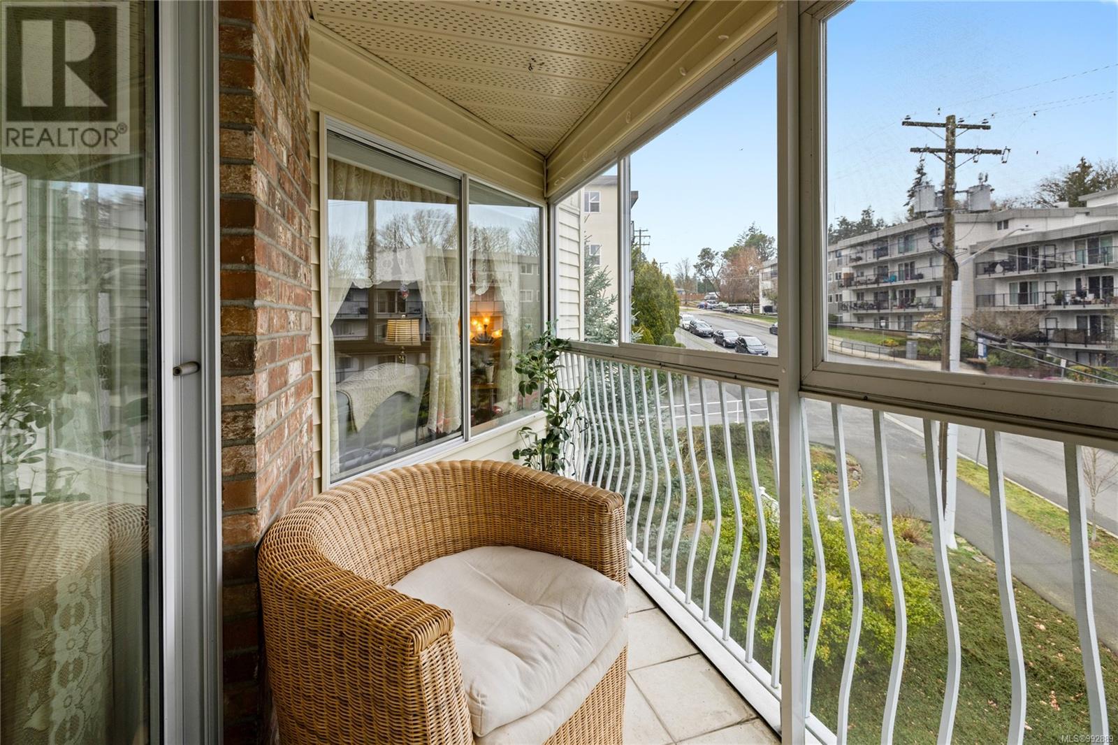 401 225 Cypress St, Nanaimo real estate listing 992889