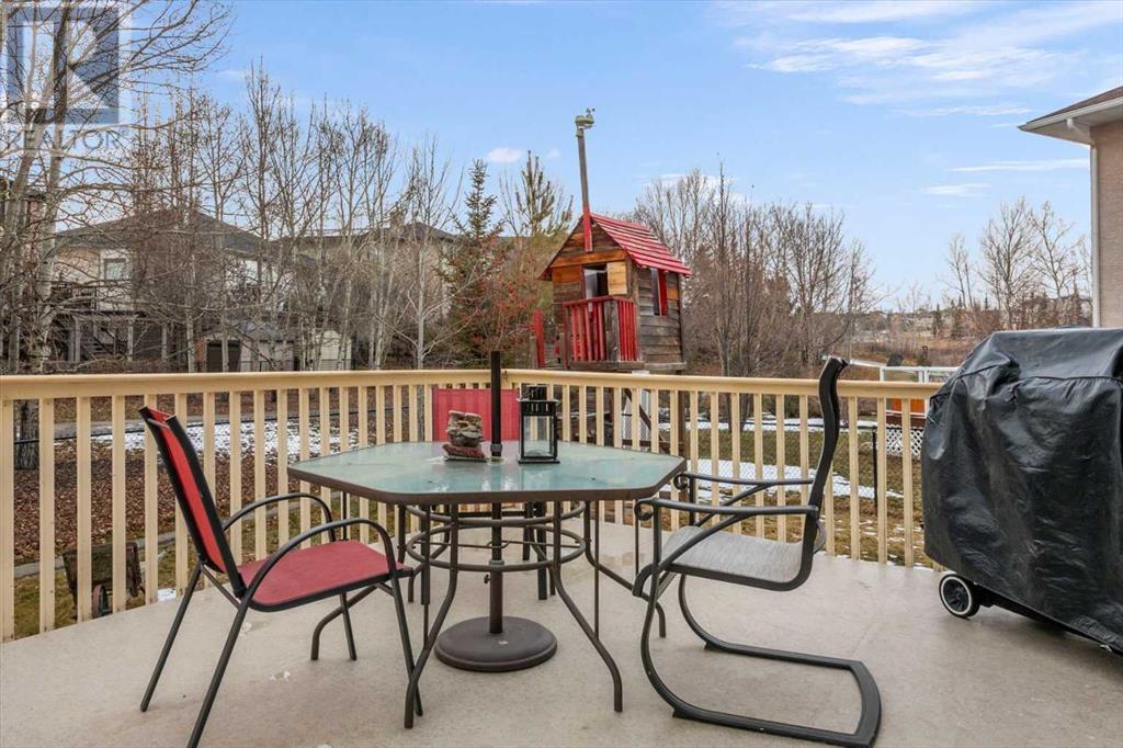 Single Family House for Sale in  Tuscany Hills Point NW Tuscany Calgary 