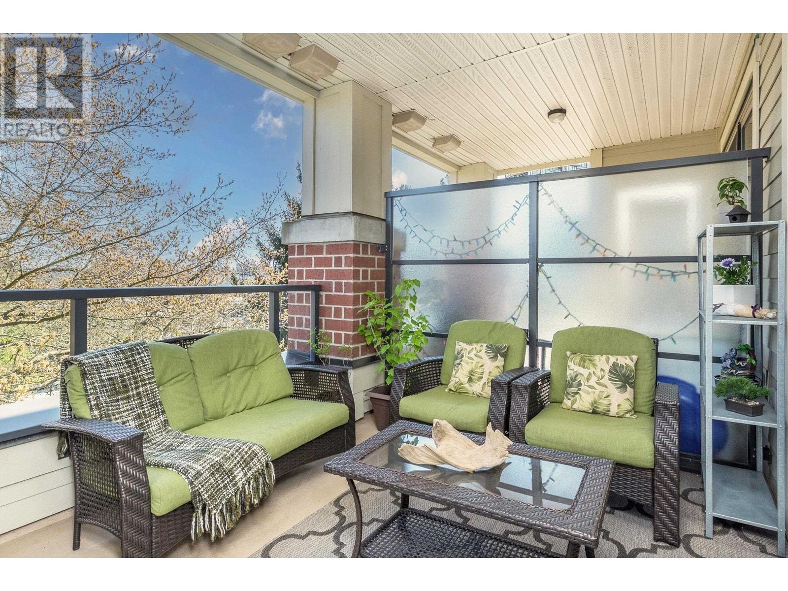 305 245 ROSS DRIVE, New Westminster