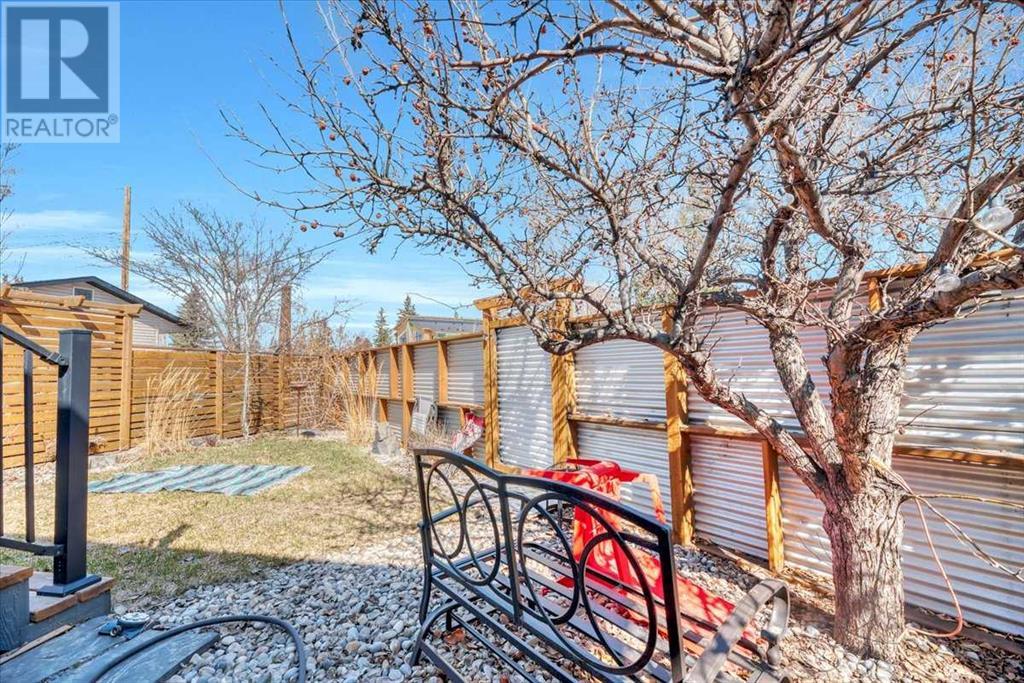 Single Family House Bungalow for Sale in   Avenue NW Bowness Calgary 