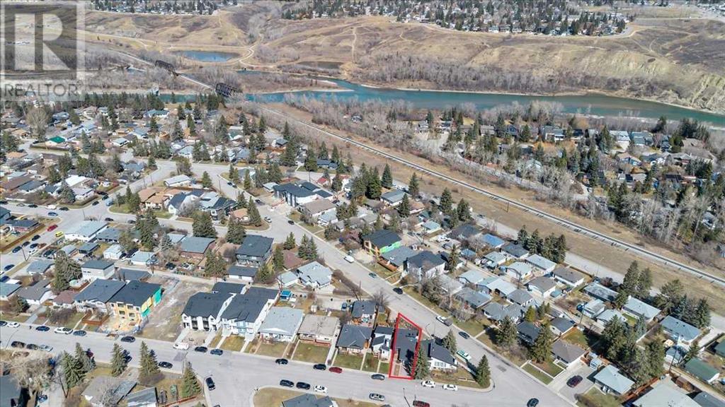 Single Family House Bungalow for Sale in   Avenue NW Bowness Calgary 