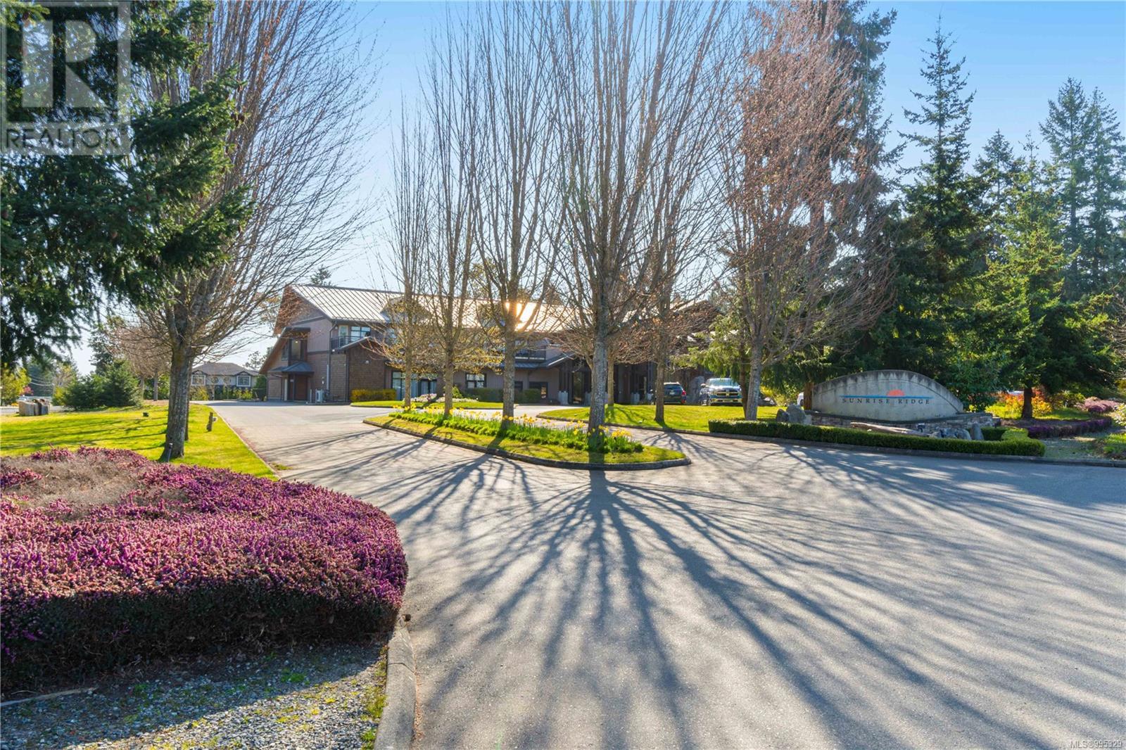 1111E 1175 Resort Dr, Parksville real estate listing 995329