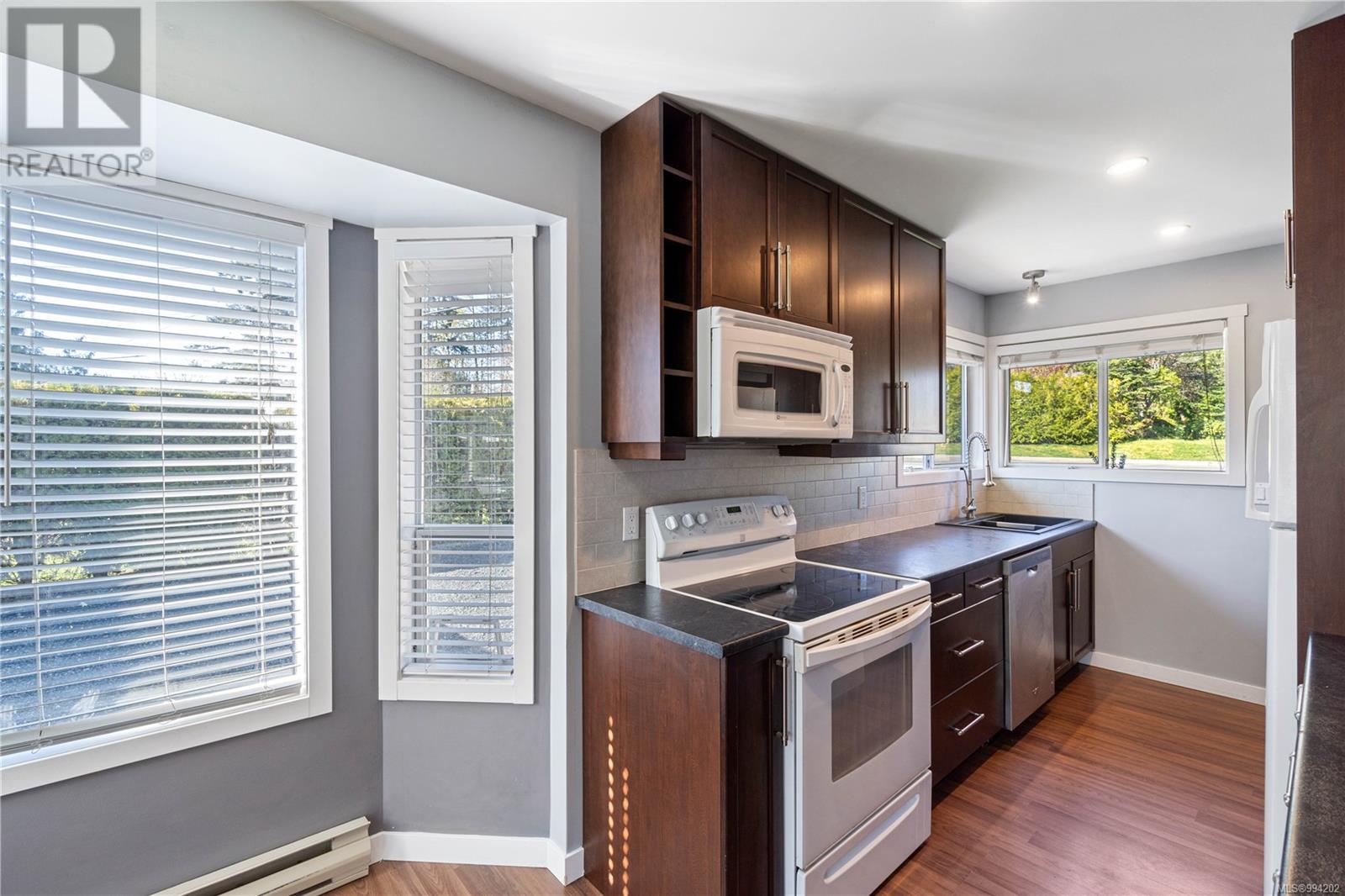 340 Temple St, Parksville