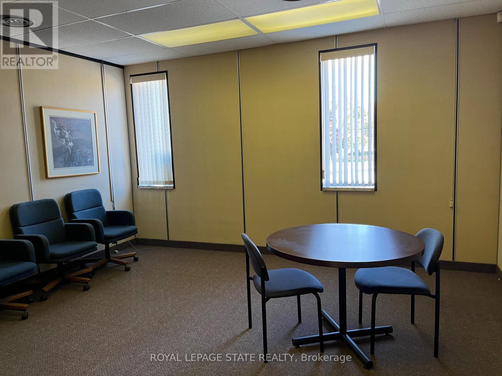 Photo 27 of 111 Broad Street E, Haldimand ON