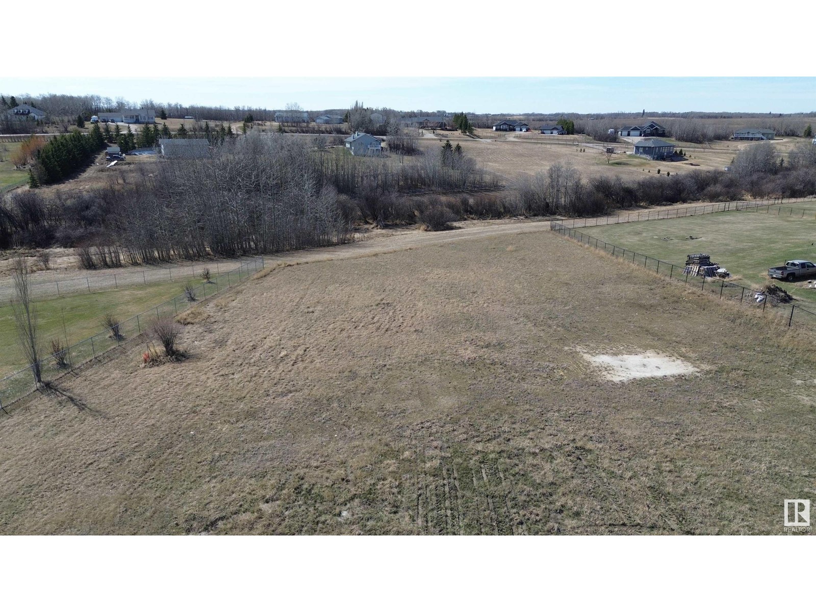 Photo 3 of 74 57126 Rge Road 233, Rural Sturgeon County AB