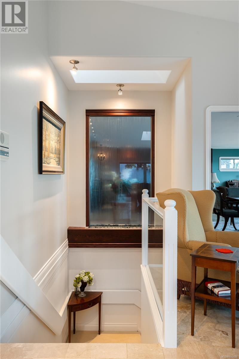  7318 Mark Lane, Central Saanich