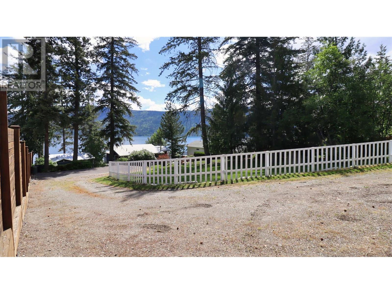 1065 Little Shuswap Lake Road, Chase