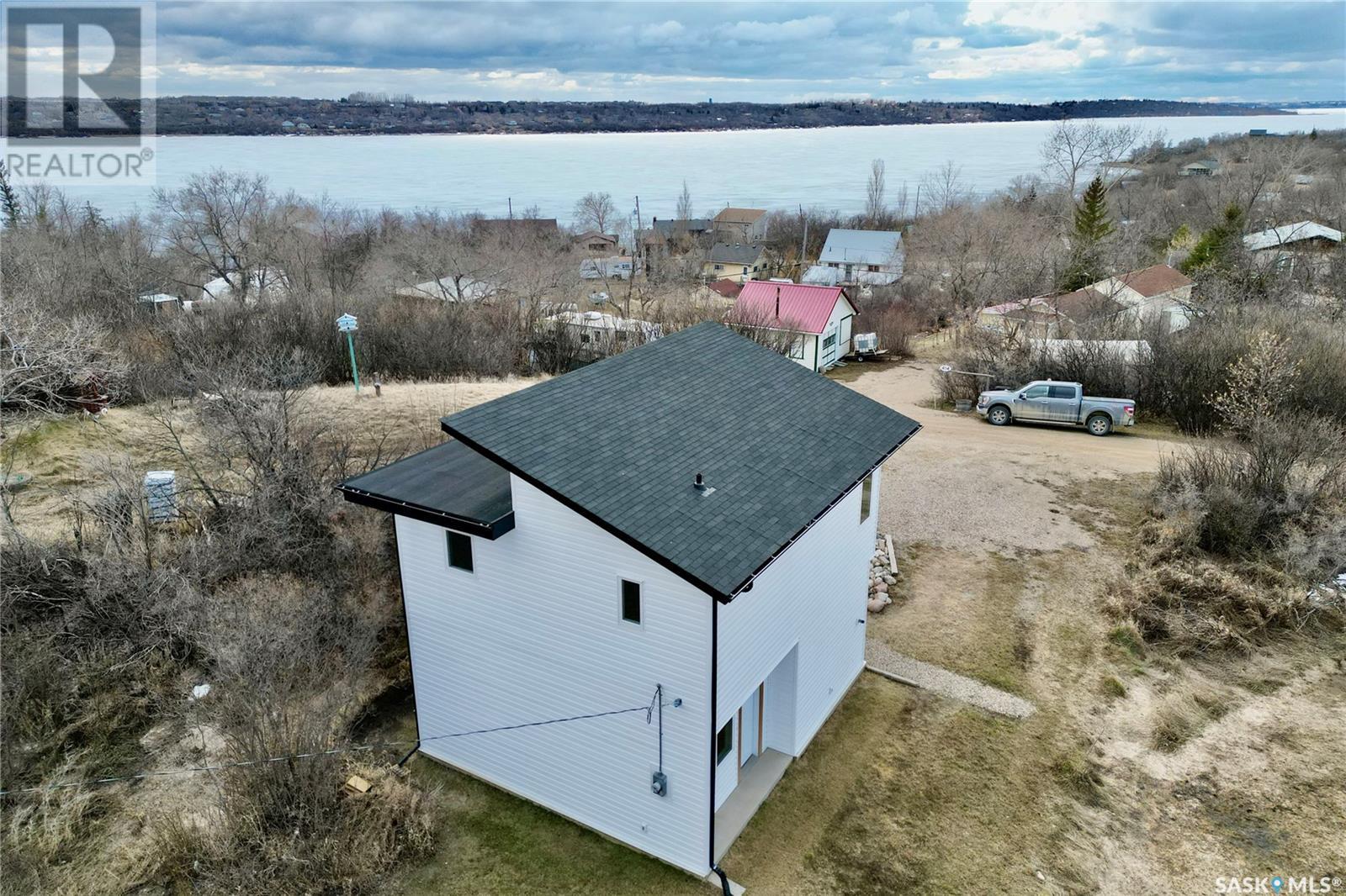 Photo 10 of 415 Hillcrest Avenue, Saskatchewan Beach SK