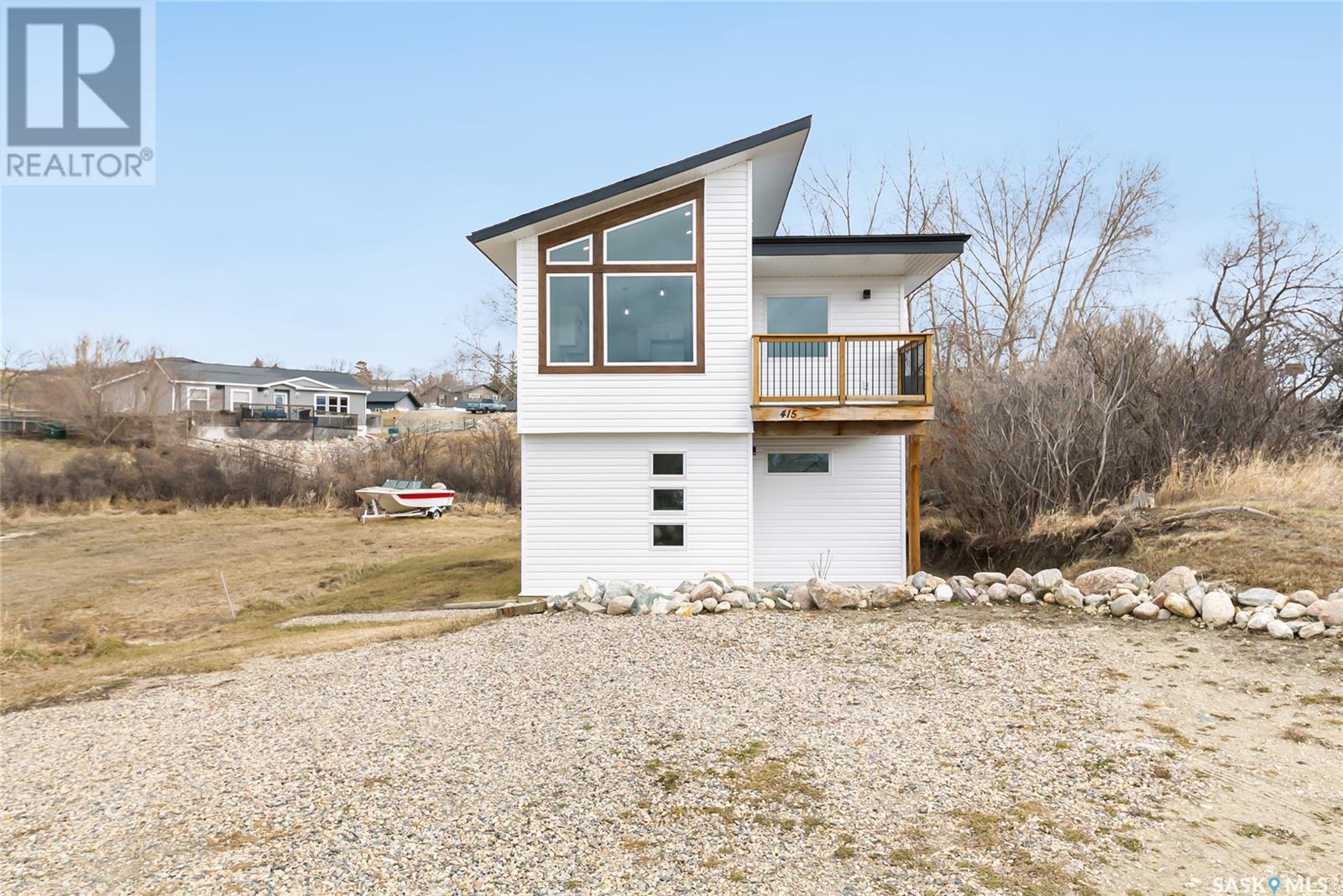 Photo 23 of 415 Hillcrest Avenue, Saskatchewan Beach SK