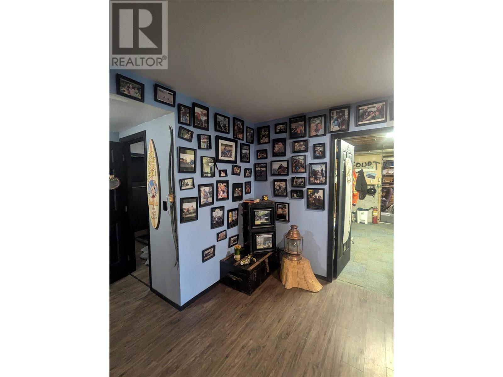 7780 Bentley Road, Anglemont