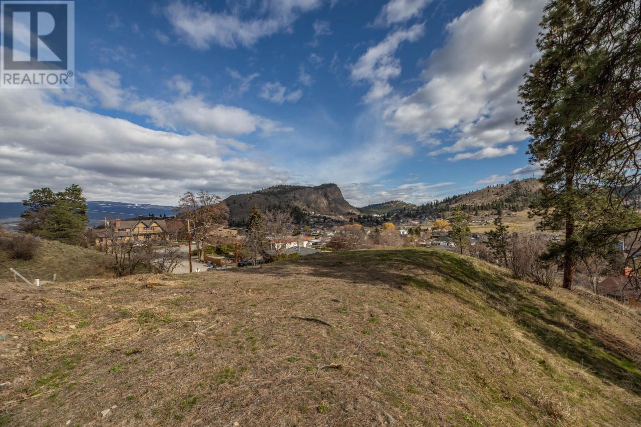 12402 BLAGBORNE Avenue, Summerland