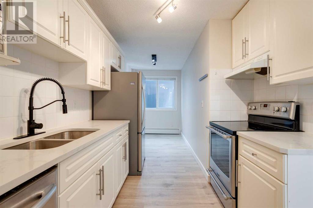 Single Family House for Sale in    Avenue SW Lower Mount Royal Calgary 