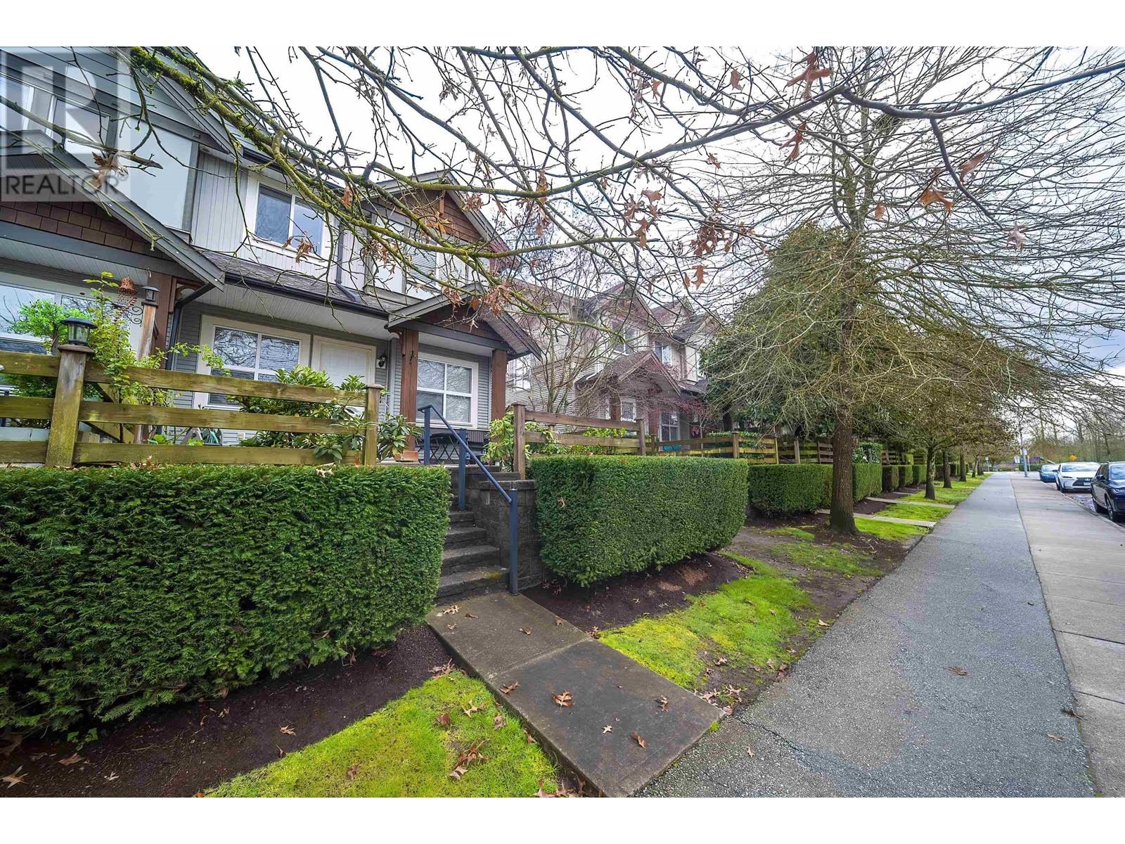 38 1055 RIVERWOOD GATE, Port Coquitlam real estate listing R2991672