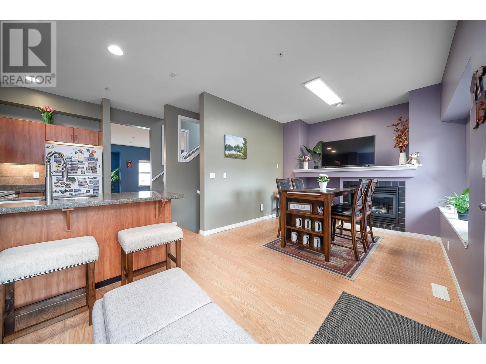 38 1055 RIVERWOOD GATE, Port Coquitlam real estate listing R2991672