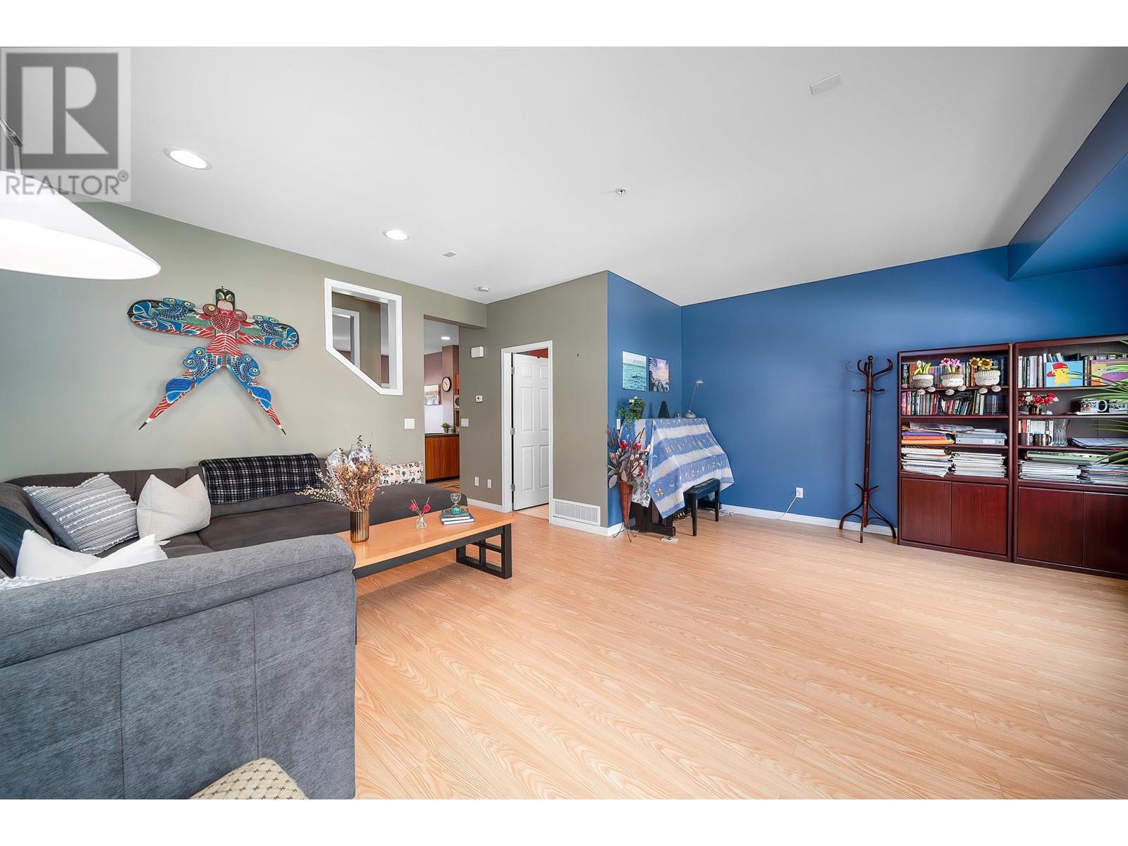 38 1055 RIVERWOOD GATE, Port Coquitlam real estate listing R2991672
