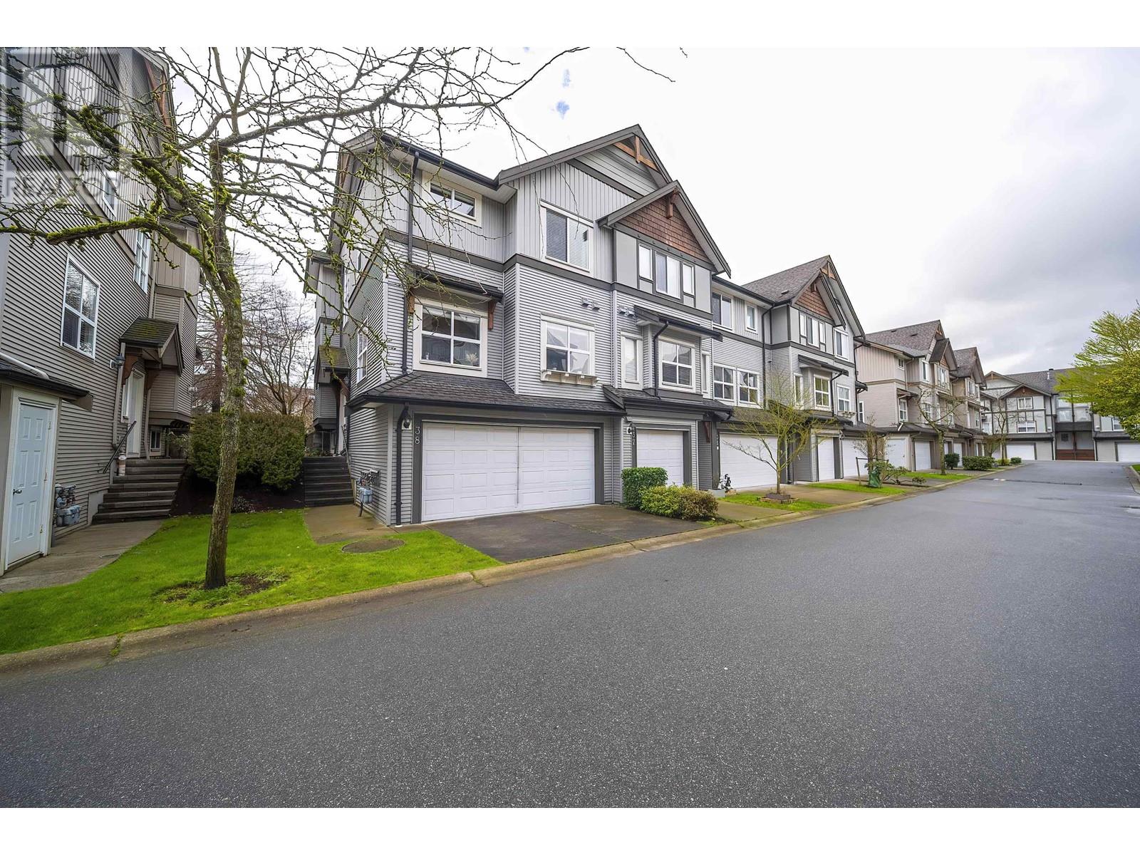 38 1055 RIVERWOOD GATE, Port Coquitlam real estate listing R2991672
