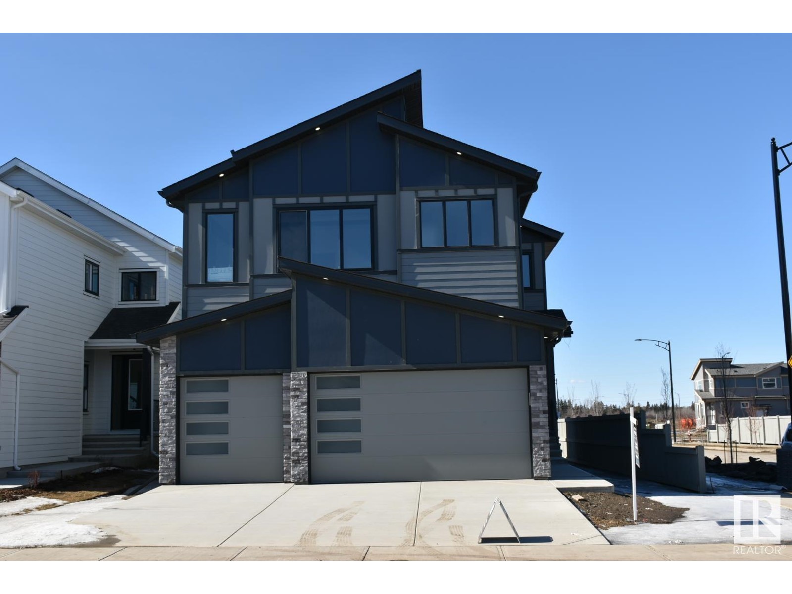 17128 2 ST NW, Edmonton