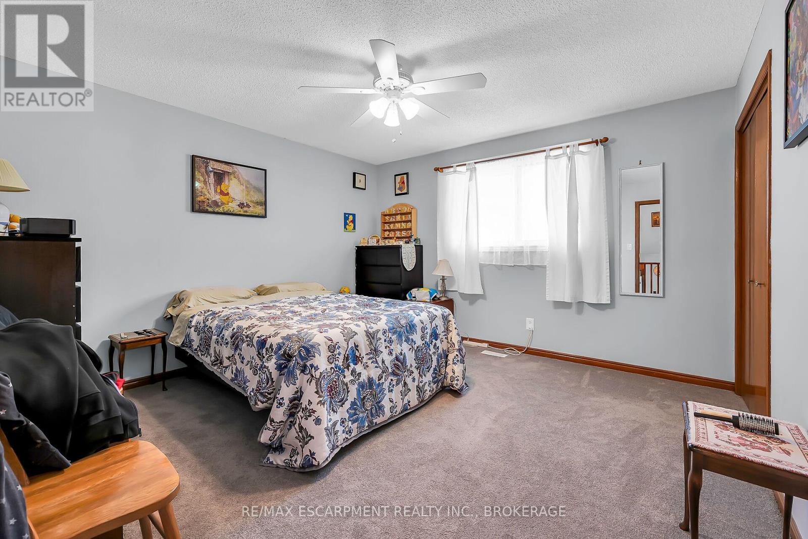 Photo 6 of 43 Everest Street, Hamilton ON