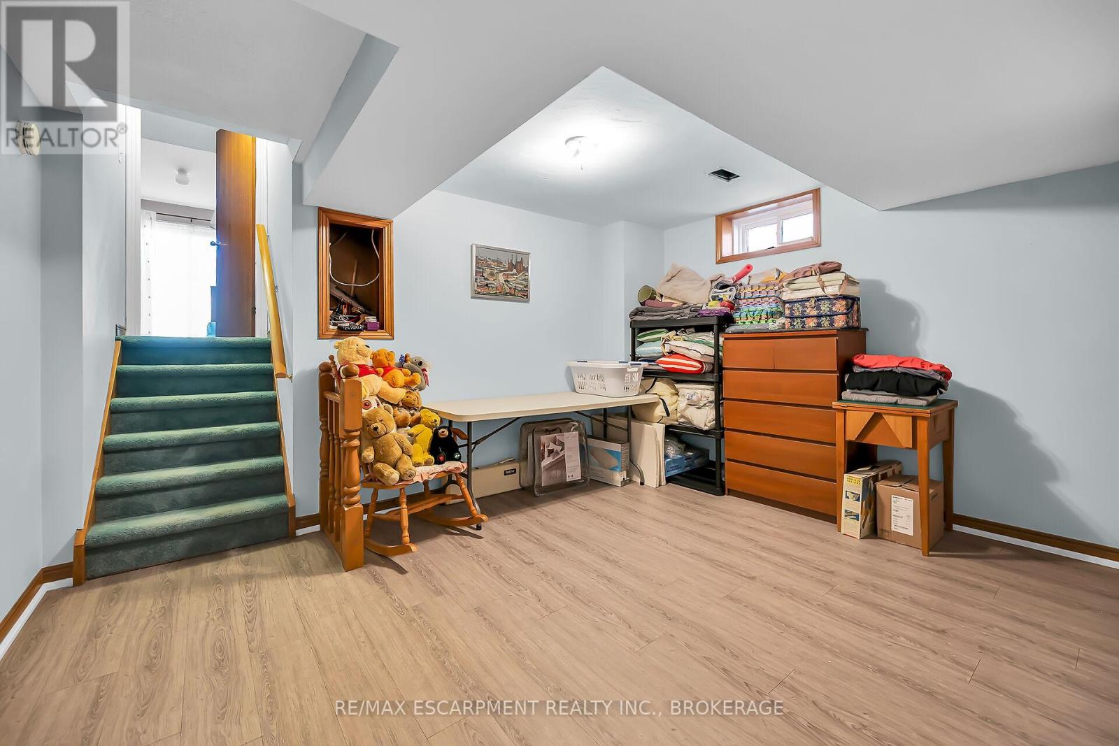 Photo 15 of 43 Everest Street, Hamilton ON