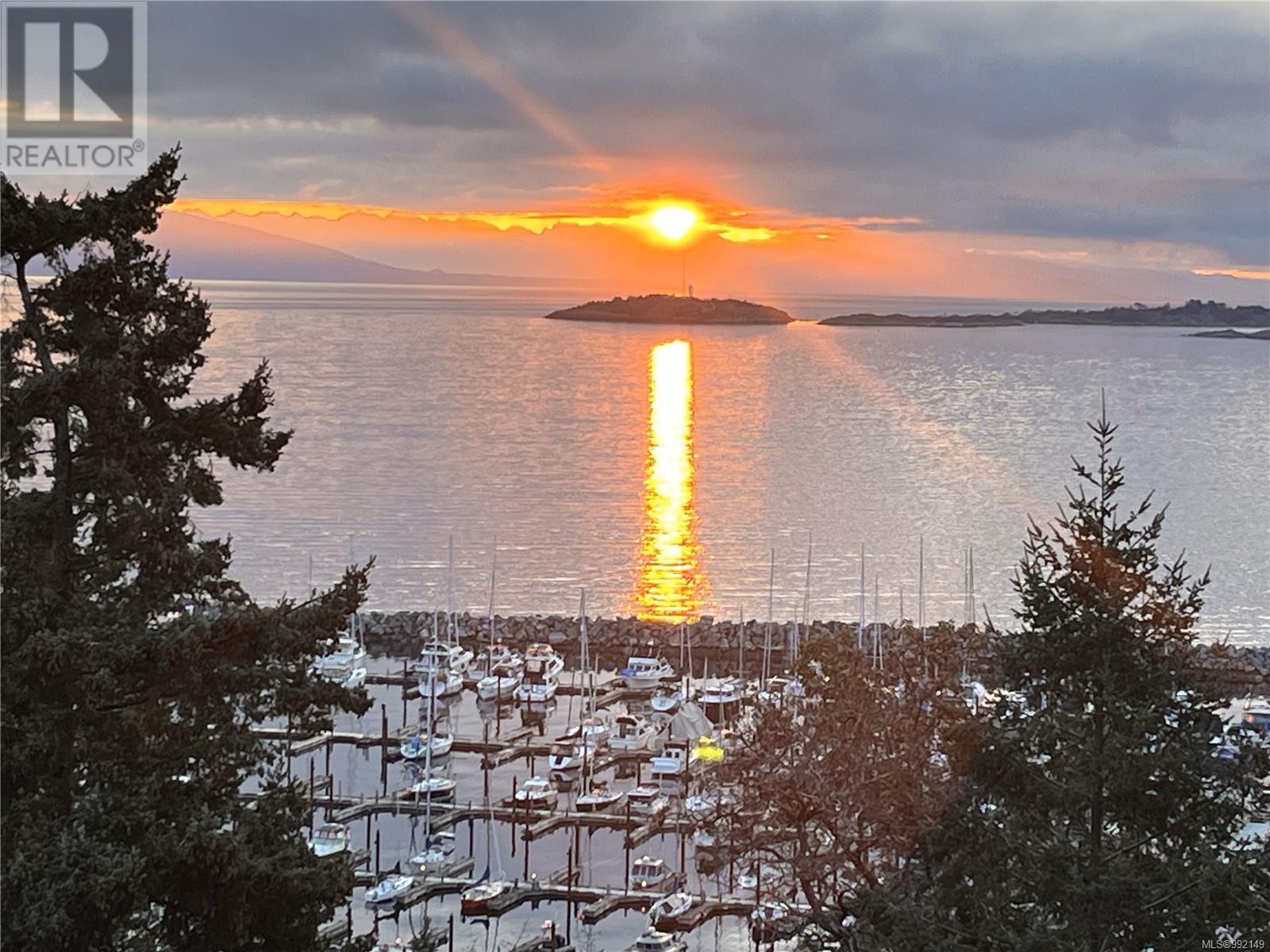 3461 Redden Rd, Nanoose Bay