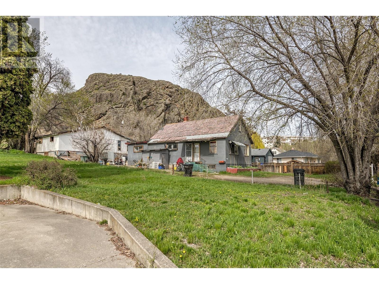  4005 30 Avenue, Vernon